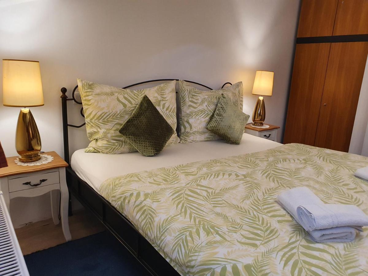 Karmelita Boutique Apartman 索普隆 外观 照片
