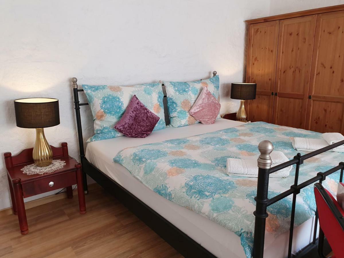 Karmelita Boutique Apartman 索普隆 外观 照片